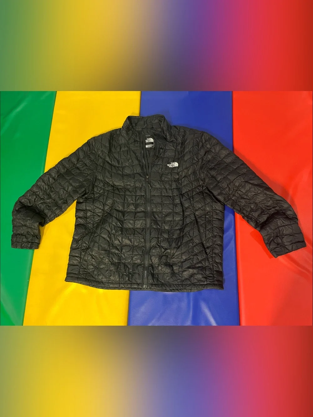The Northern Face Black Quilted Packable Jacket Thermoball great older style XXL